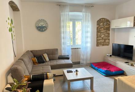 Carrara localit Torano appartamento in ottime condizioni