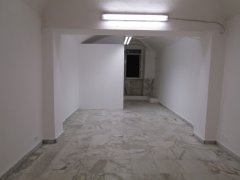 Carrara fondo commerciale zona pedonale - 4
