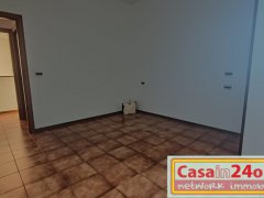 Carrara - Bonascola appartamento con posto auto, garage e cantina - 13