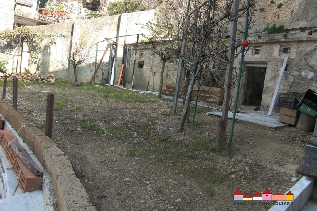 Appartamento CARRARA vendita  Carrara  Casa Tua Immobiliare