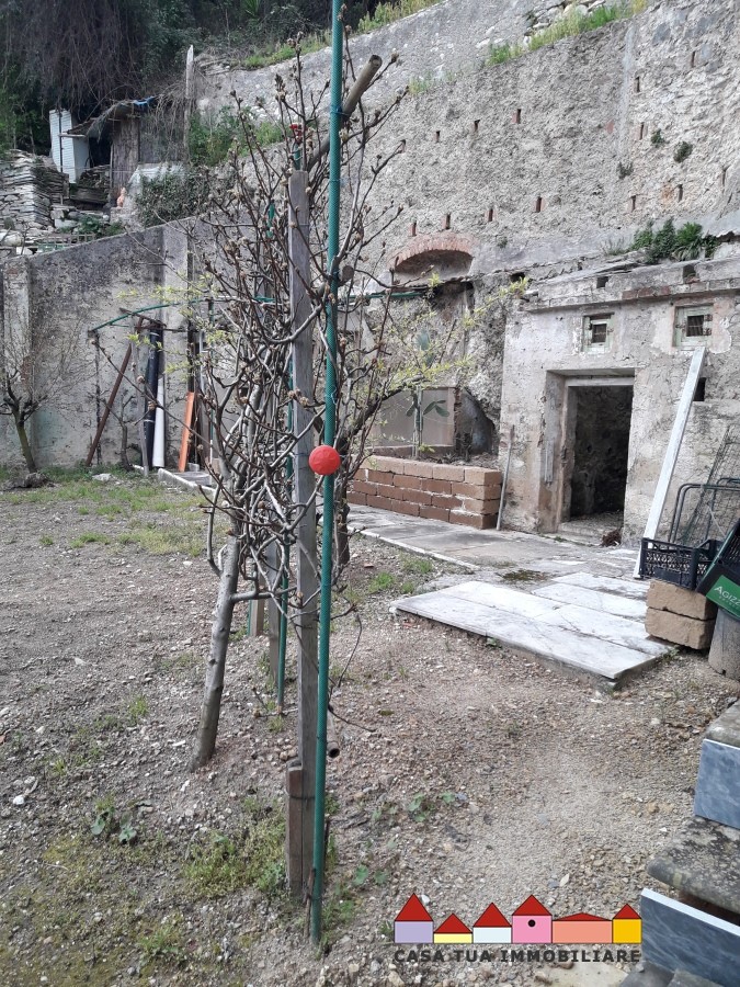  carrara vendita quart: carrara casa tua immobiliare