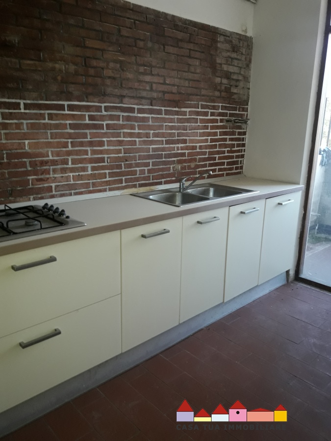 Appartamento CARRARA vendita  Carrara  Casa Tua Immobiliare