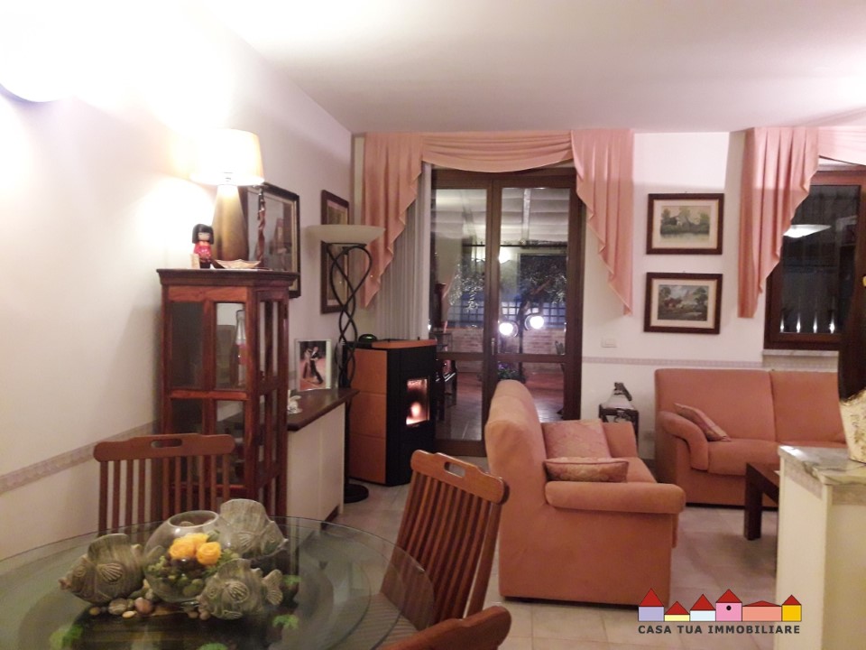  carrara vendita quart: carrara casa tua immobiliare