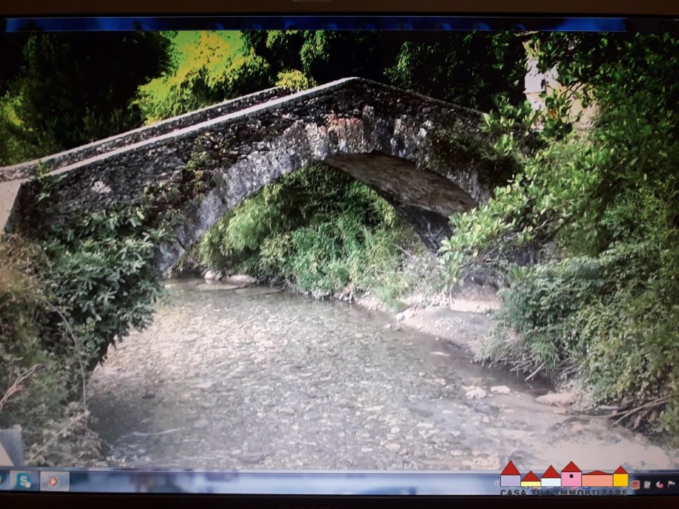 Villa Bifamiliare FIVIZZANO vendita  Vinca  Casa Tua Immobiliare