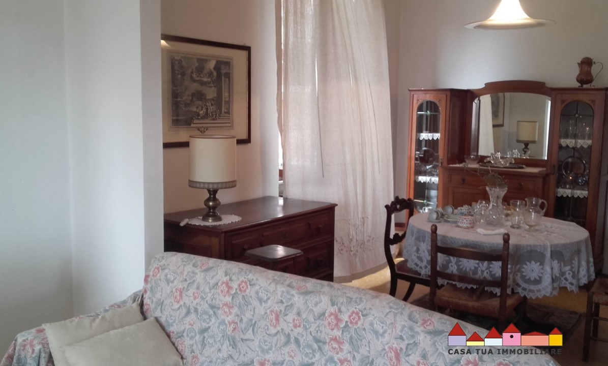 Appartamento CARRARA vendita  Avenza  Casa Tua Immobiliare