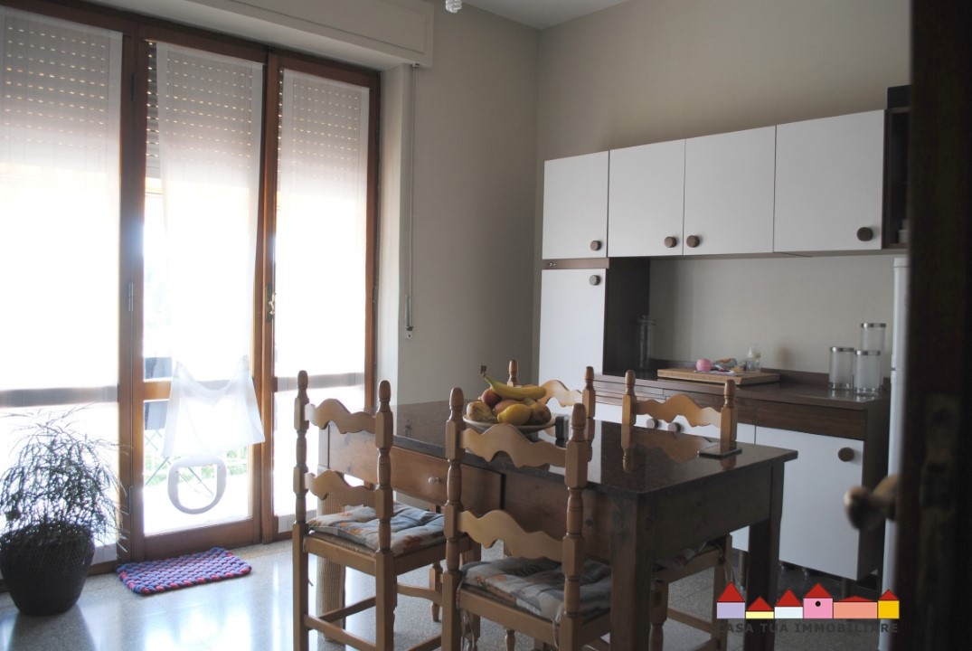 Appartamento CARRARA vendita  Carrara  Casa Tua Immobiliare