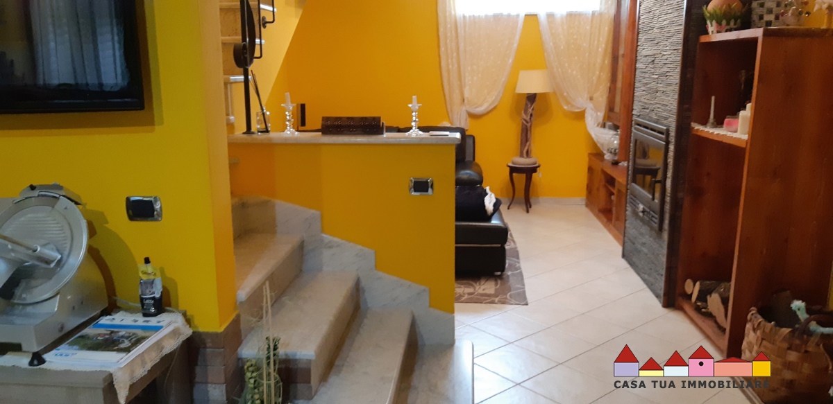 Villa Bifamiliare CARRARA vendita  Carrara  Casa Tua Immobiliare
