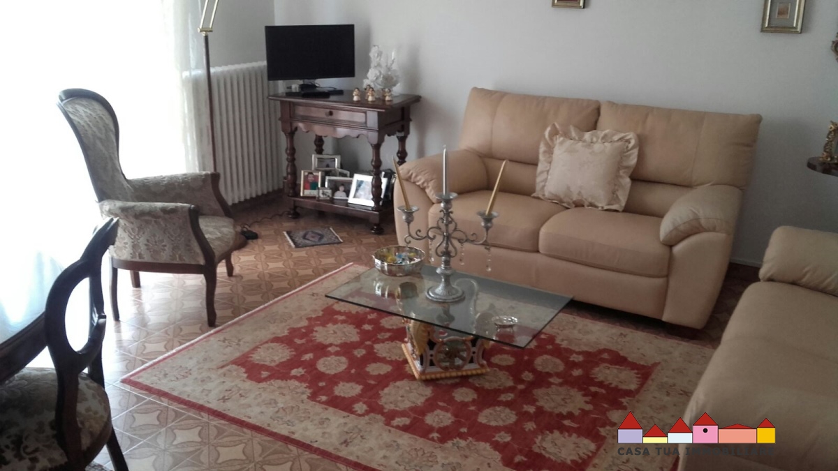  carrara vendita quart: avenza casa tua immobiliare