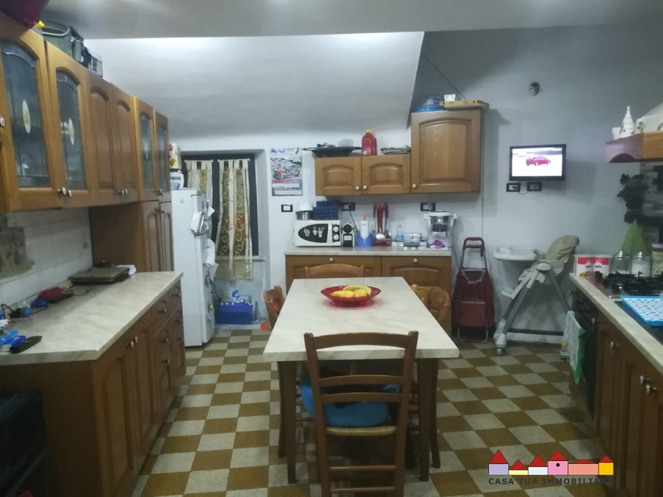  carrara vendita quart: carrara casa tua immobiliare