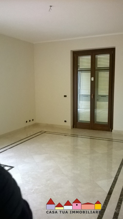  carrara vendita quart: marina di carrara casa tua immobiliare