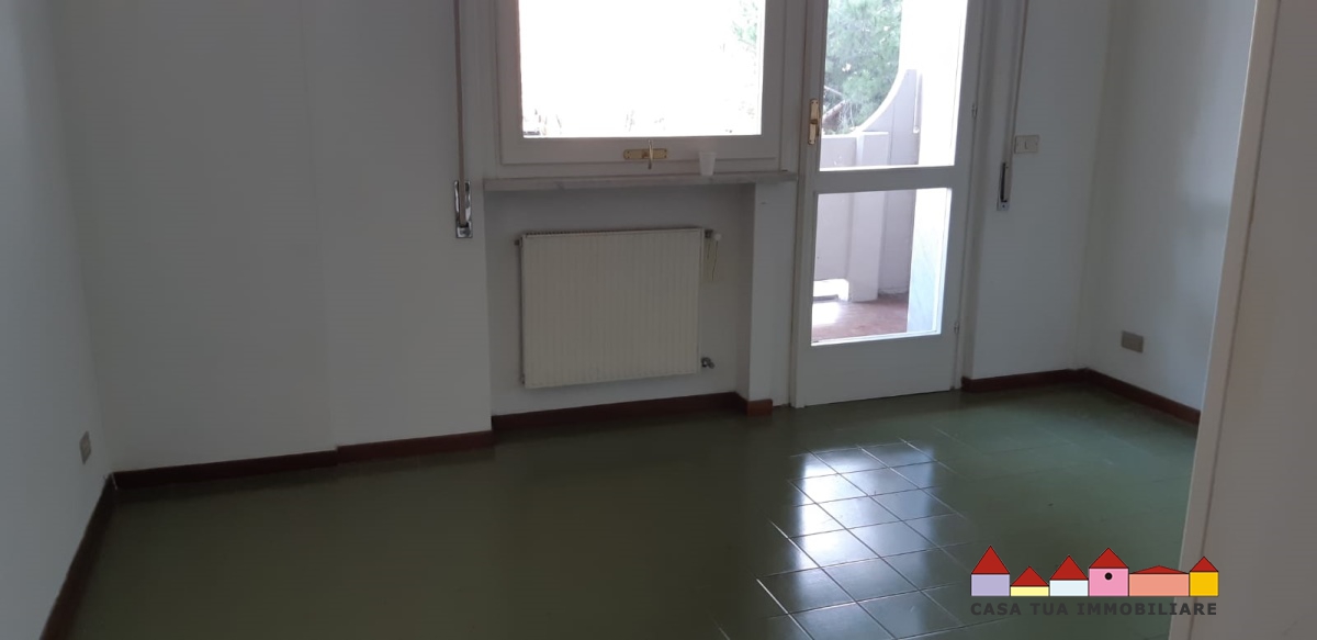  carrara affitto quart: marina di carrara casa-tua-immobiliare