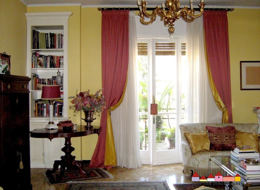 carrara vendita quart: carrara casa tua immobiliare