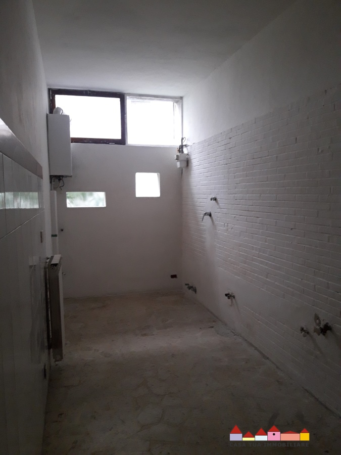 Appartamento CARRARA vendita  Carrara  Casa Tua Immobiliare
