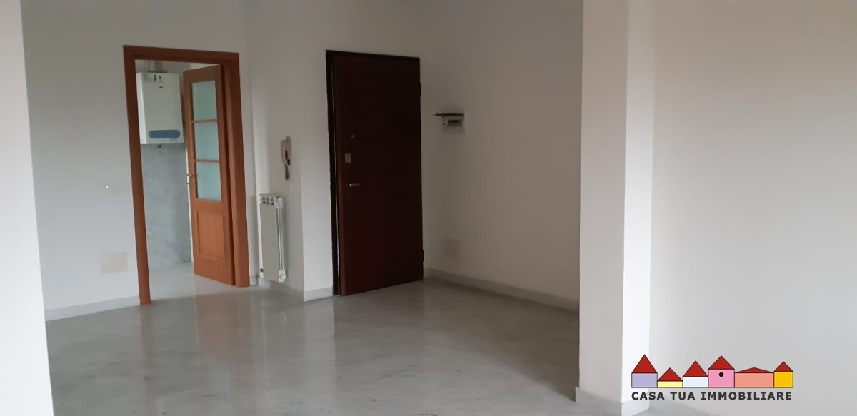 Appartamento CARRARA vendita  Avenza  Casa Tua Immobiliare