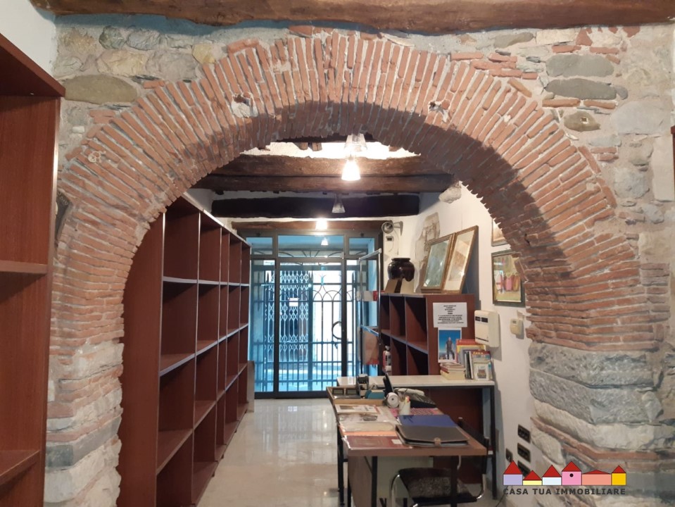 Locale Commerciale Carrara MS1202170