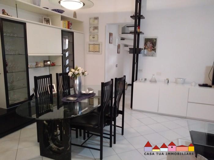 villa bifamiliare carrara vendita  avenza  casa tua immobiliare